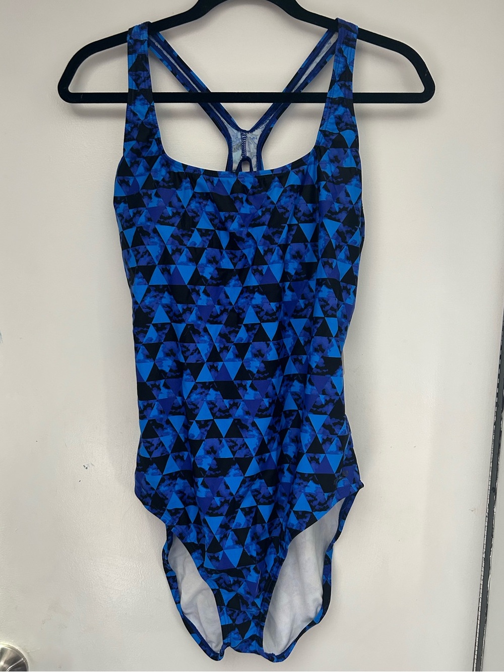 SPEEDO - NWT Criss Cross Back Swinsuit